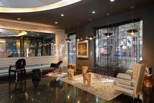 Lobby, Hotel Lancaster in Turin