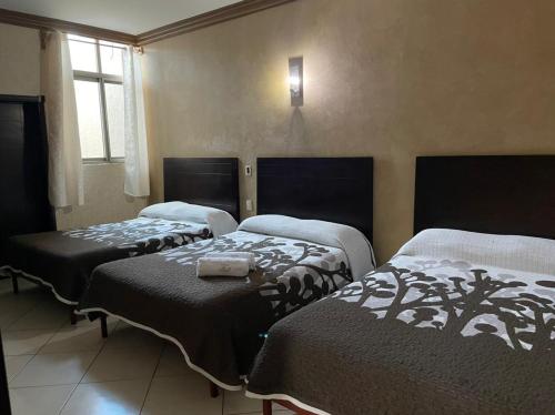 3 double beds