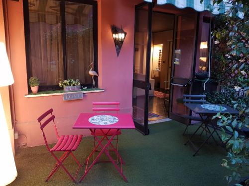 Hotel Lancaster - image 2