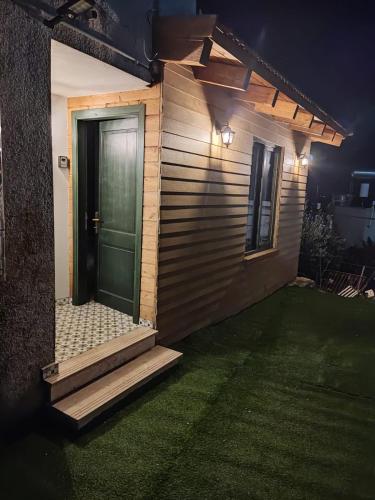 Bejárat, Cosy room in Majdal Shams