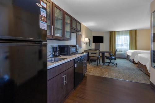 Candlewood Suites Kalamazoo by IHG