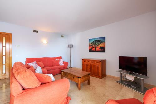 Beachside 3 Bedroom Apartment, San Pedro De Alcantara