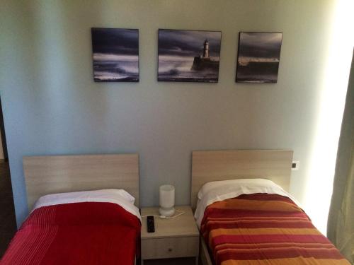 Double or Twin Room with Garden View image 5