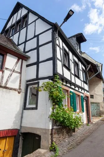 Fachwerkhäuschen in Enkirch, Deutschland