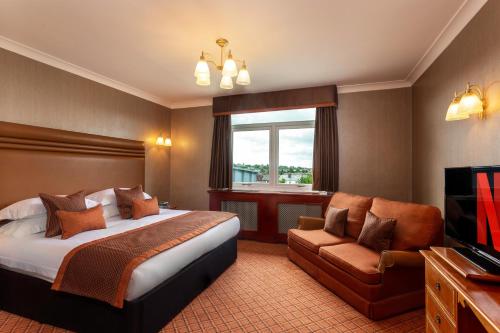 Cairndale Hotel & Spa Room Type - Luxury King Room