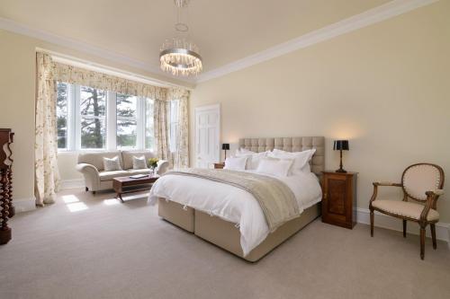 Lys-Na-Greyne Country House in Aboyne