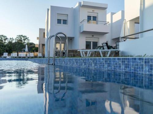 Welcoming Holiday Home in Gennadi with Shared Swimming Pool gîte à louer Profília