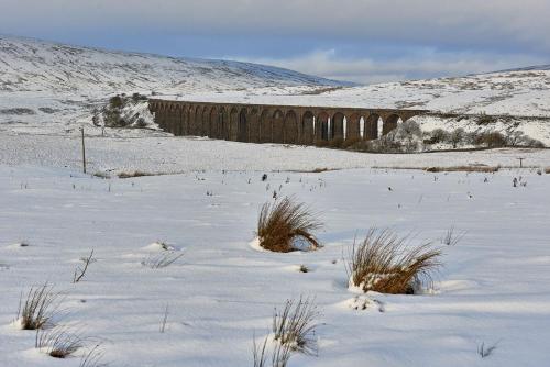 Dalecote Barn Bed and Breakfast (Bunkroom) in Chapel-le-Dale