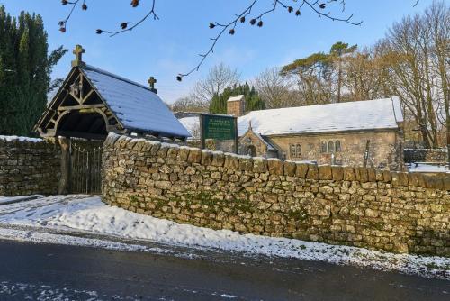 Dalecote Barn Bed and Breakfast (Bunkroom) in Chapel-le-Dale