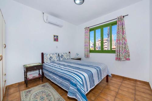 Linda Casa na Quadra do Mar em Bombinhas SC