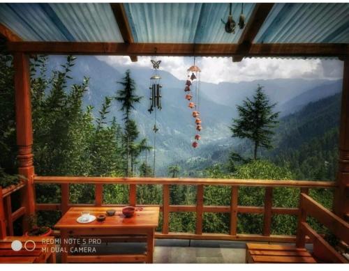 Ishan Log Huts- A Boutique Homestay-since 1999