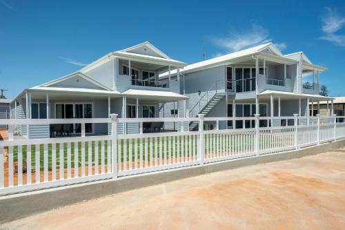 Wallaroo Beachfront Tourist Park