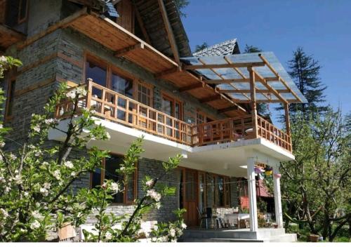 Ishan Log Huts- A Boutique Homestay-since 1999