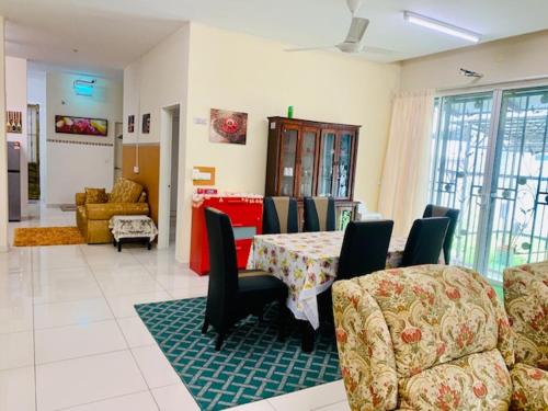 Kuantan Hamreen Homestay photo