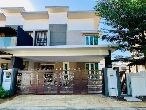 Kuantan Hamreen Homestay