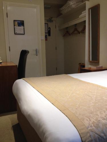 Double room, basement