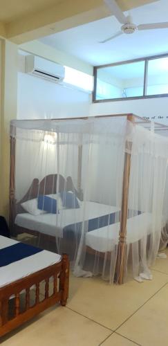 Deluxe Triple Room image 2