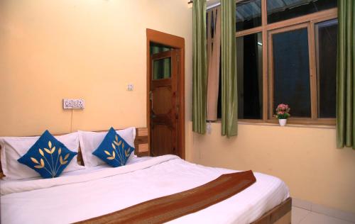 Hotel Pinewood Cottages Shimla