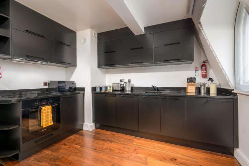 Apartment 4 48 Bishopsgate - image 4