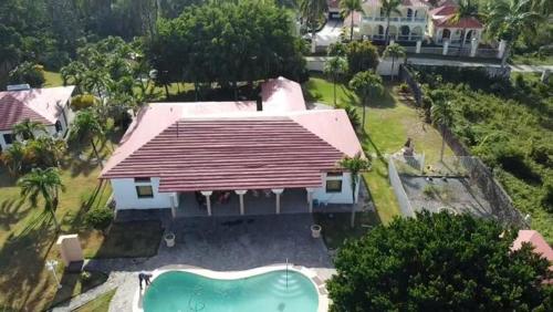 Ocean Breeze Villacarismar