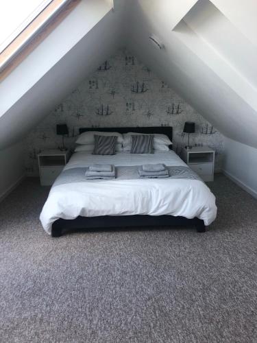 Poppys Cottage - a charming seafront cottage gîte à louer Loch Park