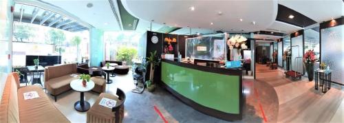 Amora NeoLuxe Suites Hotel, Bangkok – Updated 2023 Prices