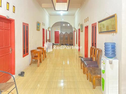 Ieeja, Homestay Tirtasari Pinrang City Center Mitra RedDoorz in Pinrang