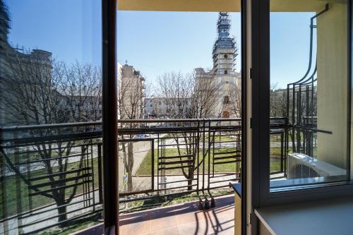 ระเบียง/ชานเรือน, ยูโรโฮเต็ล (Eurohotel) in เขตลิชาคีฟสกี