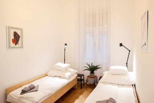 Modern 3BR Apt Free Parking Prime Location, Budapešť (fotografie 7)