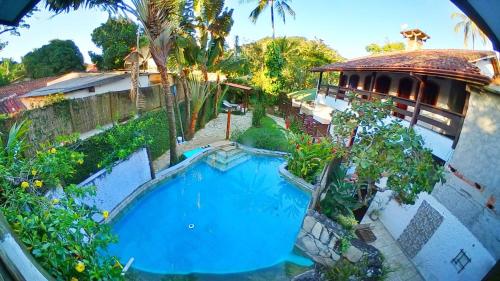 2 bedrooms, 6 beds