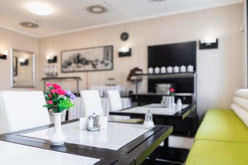 Hotel Astory Plzeň - image 13