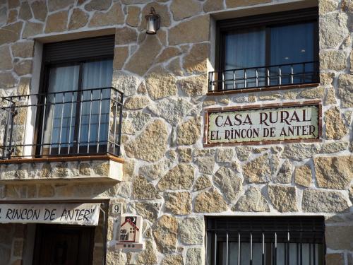 El Rincon de Anter in Toledo Station