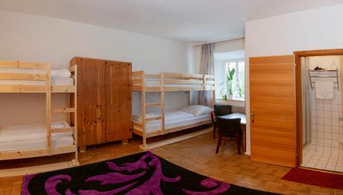 6-Bed Mixed Dormitory Room