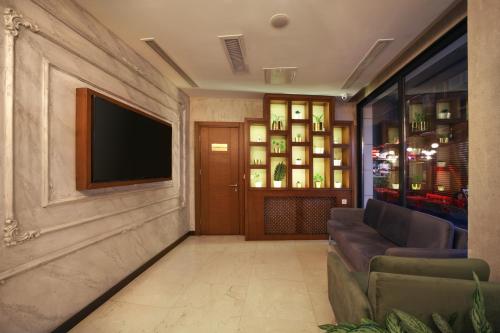 Suadhan Hotel 5
