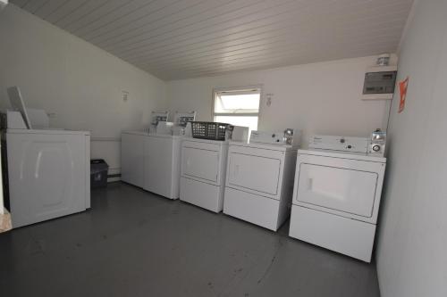 Arena Condos Aruba - few steps from Eagle Beach! – Noord