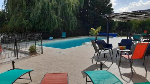 CAP-LES ENGREFFIERES - PISCINE - TERRASSE DE RÊVE gîte à louer Villeperdue