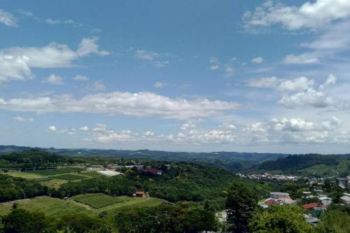 Apto super aconchegante/linda vista para Vale dos Vinhedos