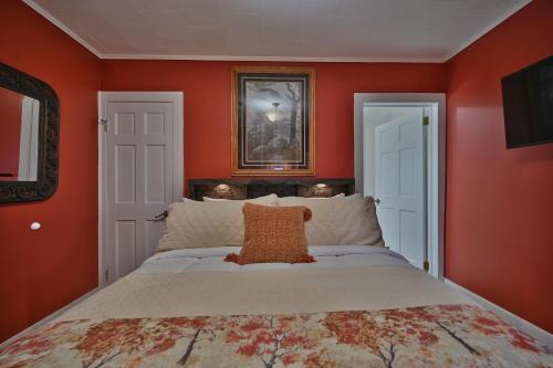 Tom Quick Inn - image 14