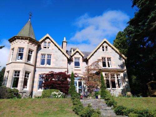 Tigh na Sgiath Country House Hotel – Skye of Curr