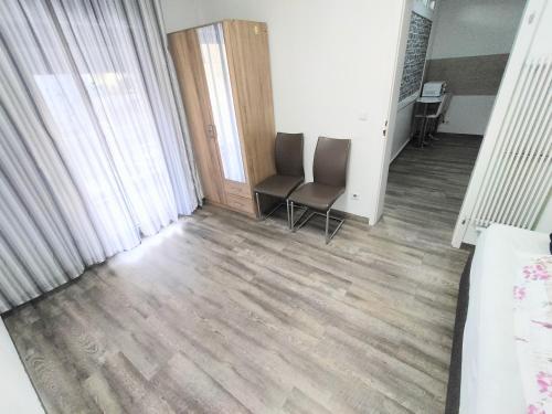 FMI 44Accommodation, Rüsselsheim (foto 3)