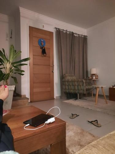 Charmosa casa em condominio com quintal in วีลาอันดราเด