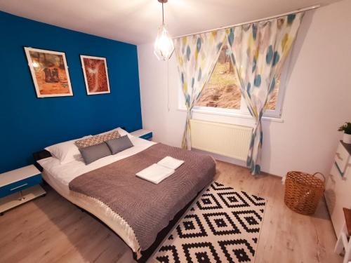105500 Apartment, Buşteni