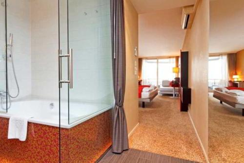 Post Hotel Weggis - image 13