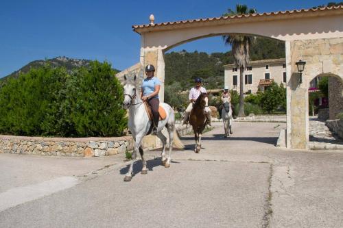 33436042 Monnaber Nou Finca Hotel & Spa