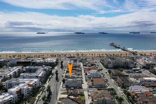 Exterior view, Steps To The Beach, Pacific City and Main Street - Studio in Huntington Beach (CA)