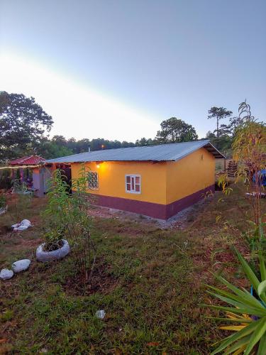 . Posada Lenca Los Abuelos