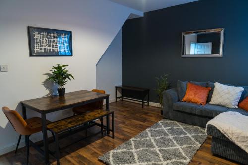 Cosy Home Bolton by Prime Stay - Apartment - Bolton