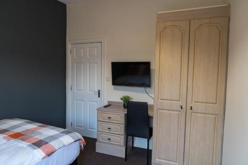 Picture of Cosy Home Bolton By Prime Stay