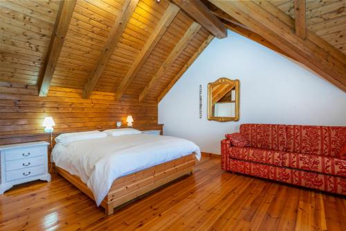 Panoramic House Carnia - Mountain View APT with Parking and Terraces