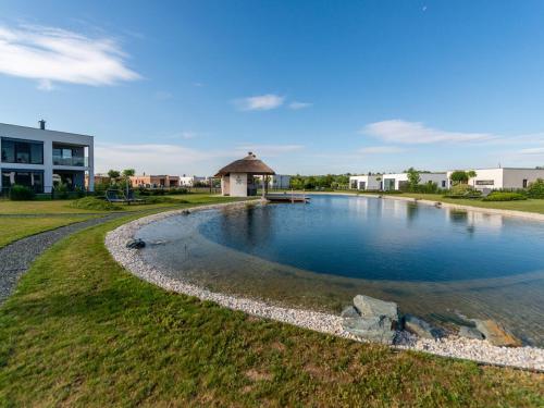 Swimming pool, Urban Holiday Home in Lutzmannsburg with Pool in Zsira
